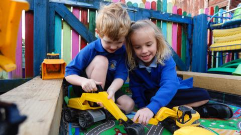 EYFS Playing