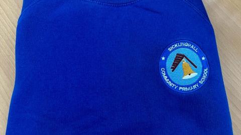 School jumper blue with bell logo